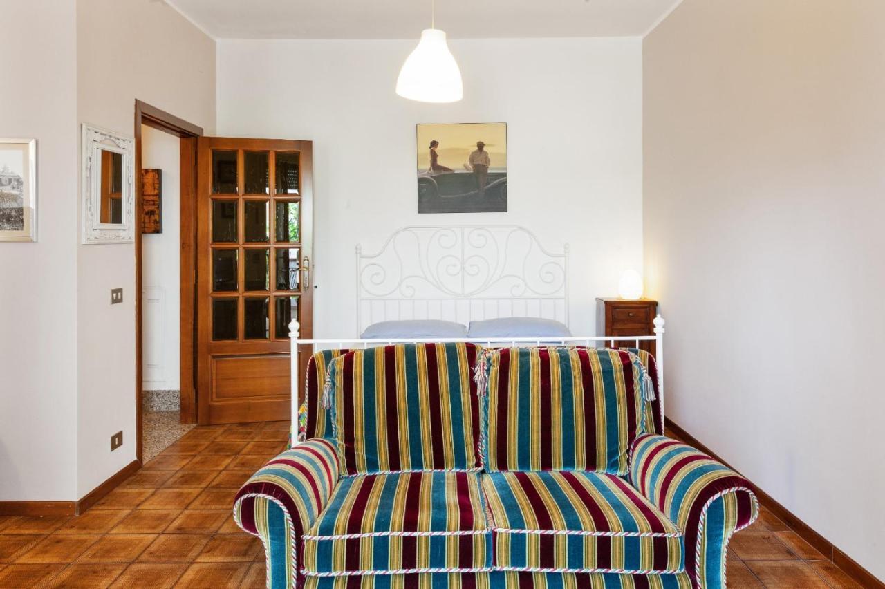 Dimora Teodora Apartment มาเตรา ภายนอก รูปภาพ