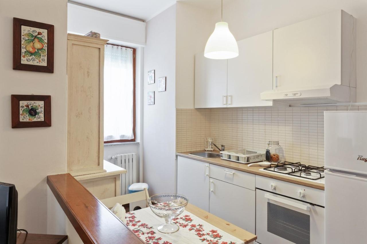 Dimora Teodora Apartment มาเตรา ภายนอก รูปภาพ